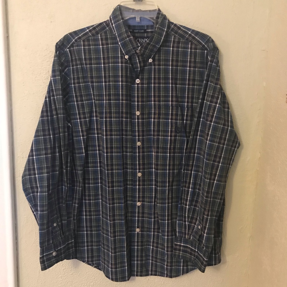 Chaps Men’s Easy Care Plaid Green & Navy Blue Button Down Shirt Size Medium
